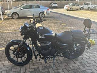 ROYAL ENFIELD METEOR 350 FIREBALL ROYAL ENFIELD METEOR 350 FIREBALL